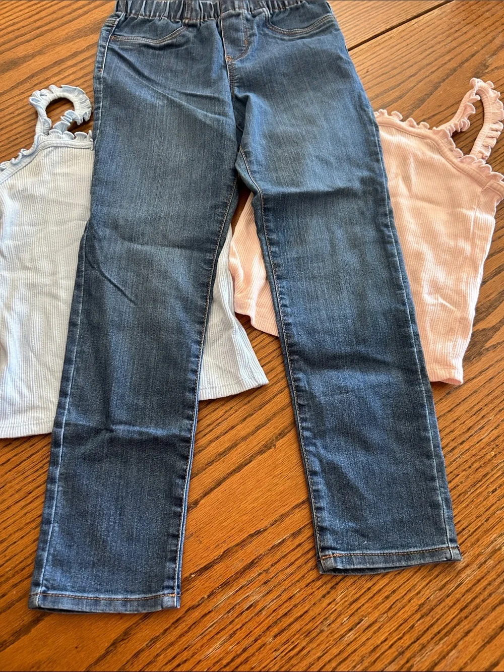 Oshkosh B’gosh Girl’s Bundle Size 8 Like New